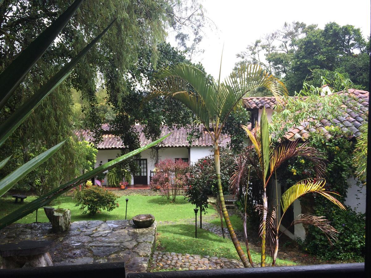 Hotel Hacienda Baza Tibana Buitenkant foto