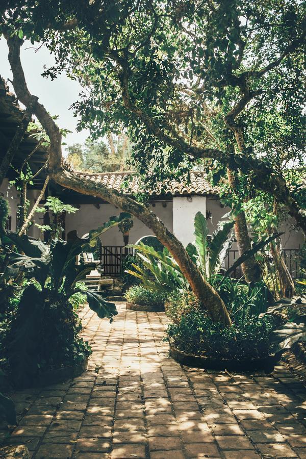 Hotel Hacienda Baza Tibana Buitenkant foto