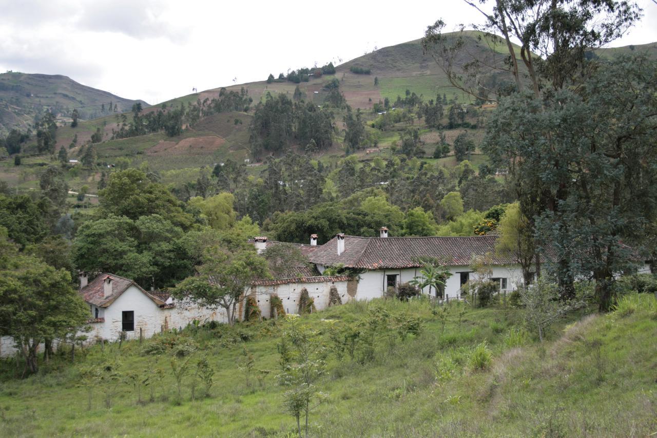 Hotel Hacienda Baza Tibana Buitenkant foto